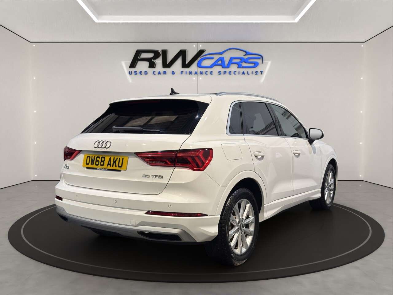 2019 AUDI Q3 2019 AUDI Q3