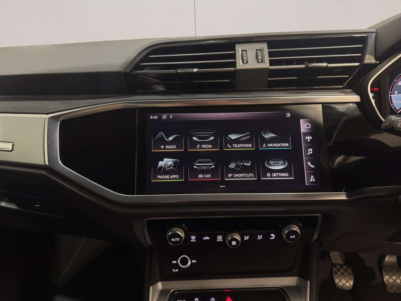 2019 AUDI Q3 2019 AUDI Q3