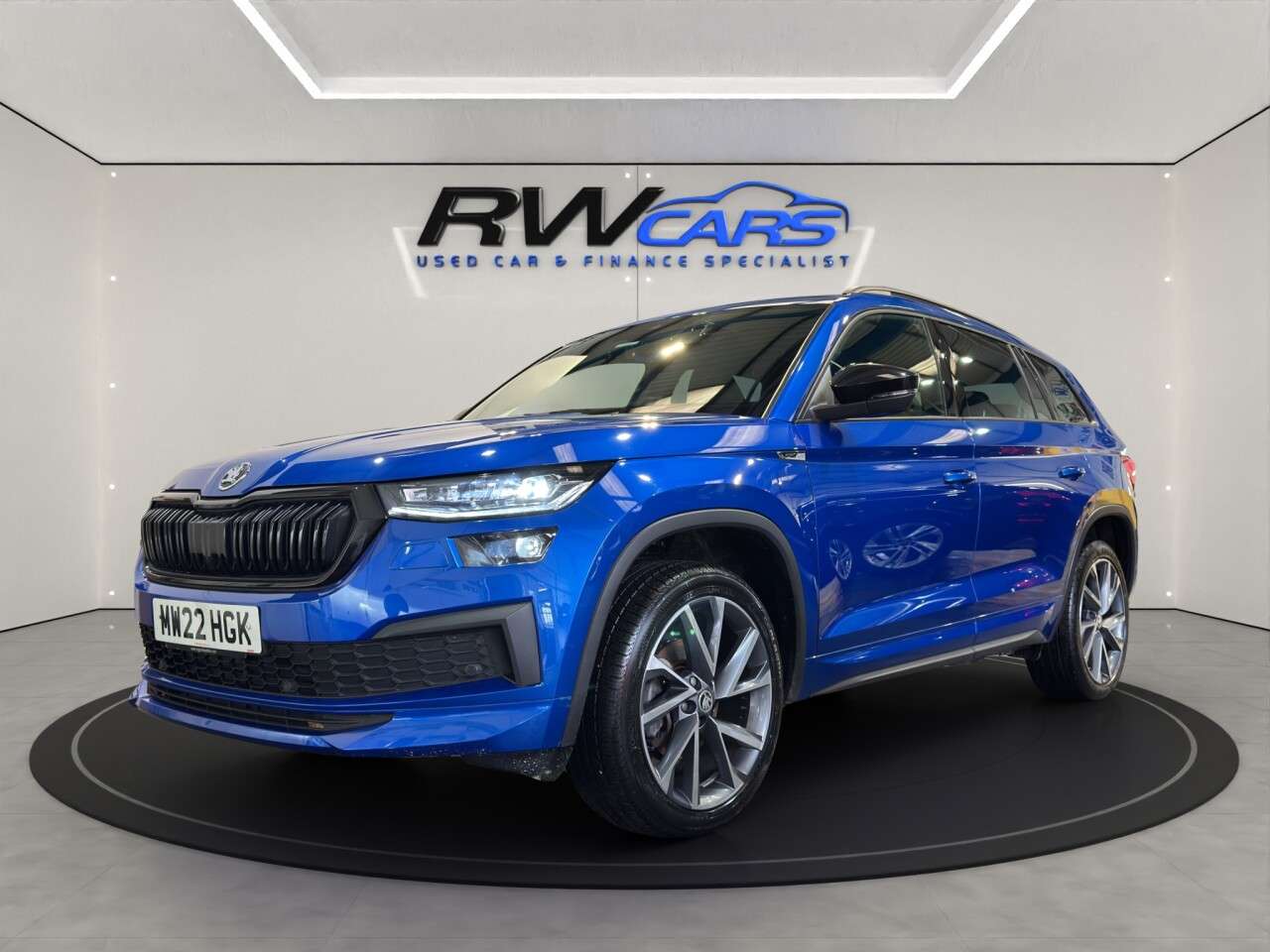 A 2022 SKODA KODIAQ 1.5 TSI ACT SportLine SUV 5dr Petrol DSG Euro 6 (s/s) (7 Seat) (150 ps) A 2022 SKODA KODIAQ 1.5 TSI ACT SportLine SUV 5dr Petrol DSG Euro 6 (s/s) (7 Seat) (150 ps)