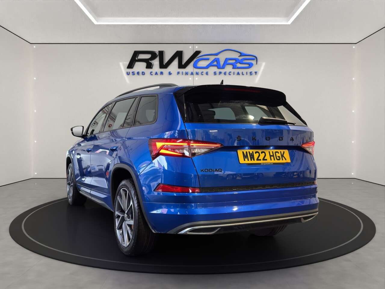 A 2022 SKODA KODIAQ 1.5 TSI ACT SportLine SUV 5dr Petrol DSG Euro 6 (s/s) (7 Seat) (150 ps) A 2022 SKODA KODIAQ 1.5 TSI ACT SportLine SUV 5dr Petrol DSG Euro 6 (s/s) (7 Seat) (150 ps)