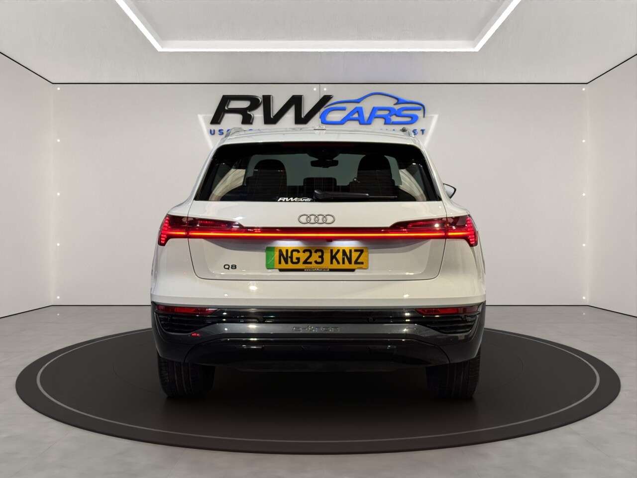 2023 AUDI Q8 E-TRON 2023 AUDI Q8 E-TRON
