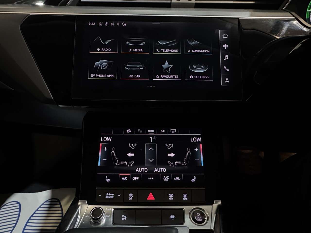 2023 AUDI Q8 E-TRON 2023 AUDI Q8 E-TRON