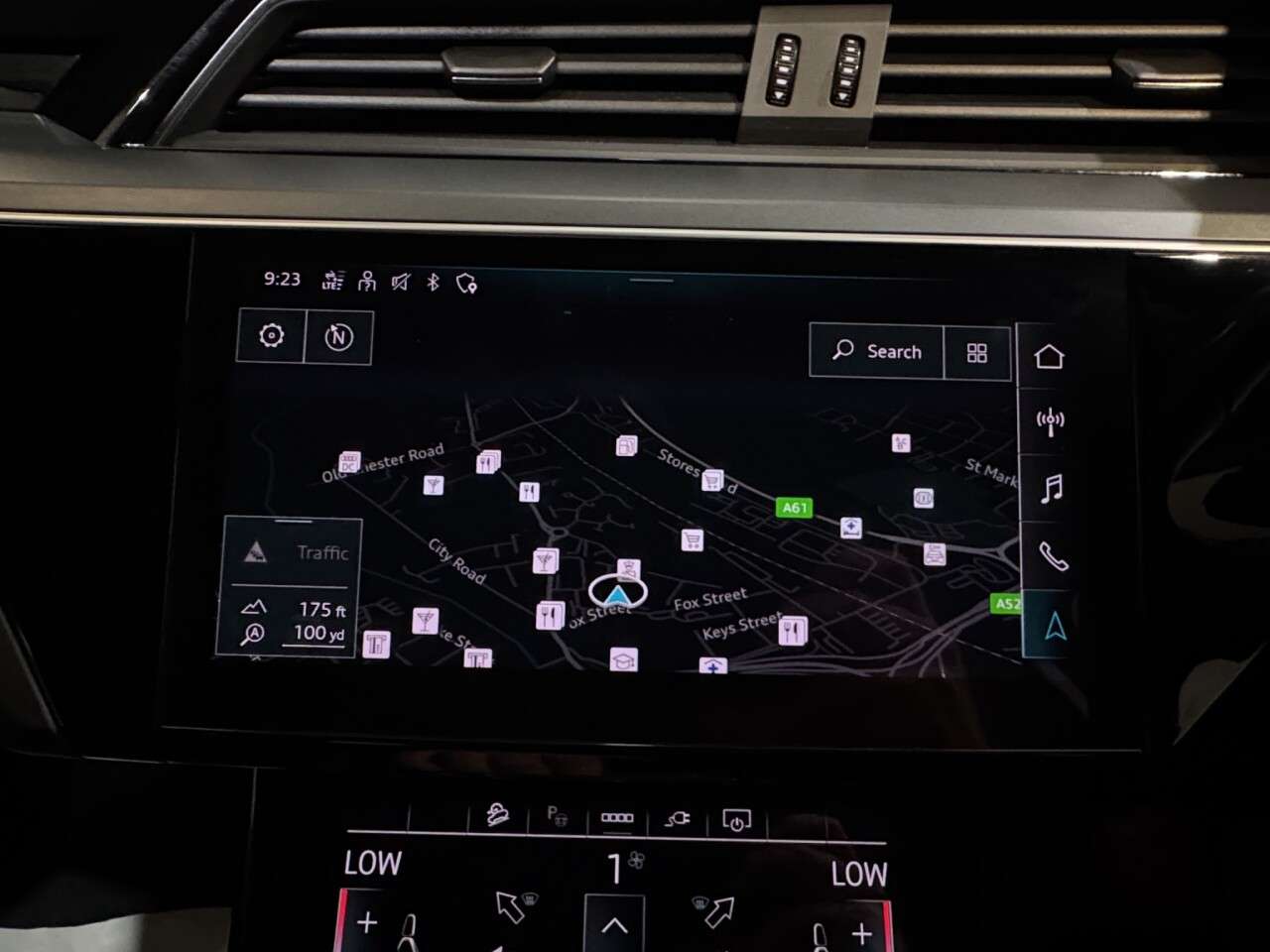 2023 AUDI Q8 E-TRON 2023 AUDI Q8 E-TRON