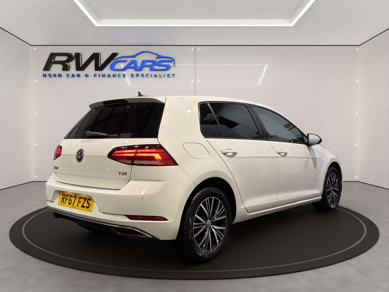 2018 VOLKSWAGEN GOLF 2018 VOLKSWAGEN GOLF