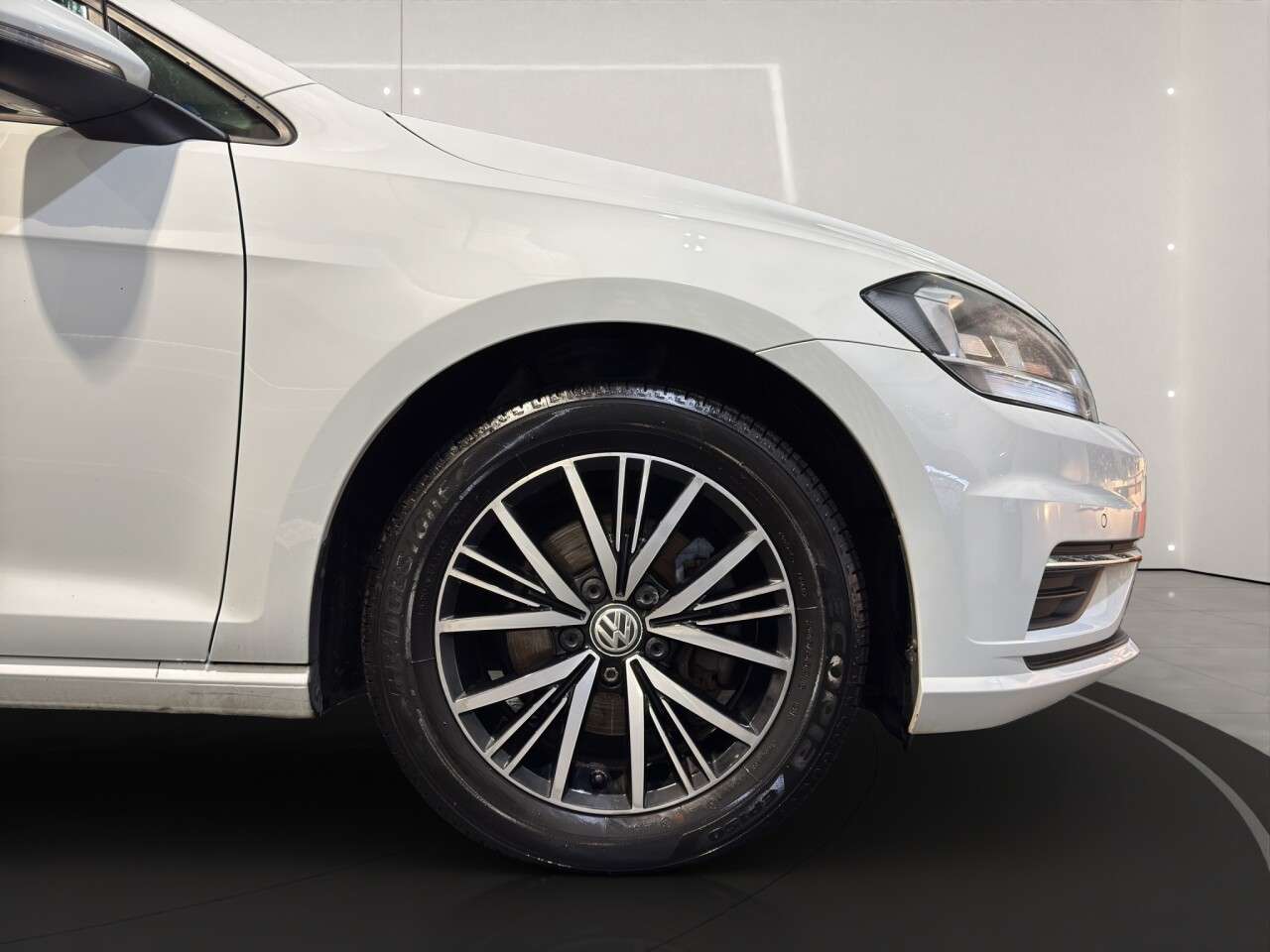 2018 VOLKSWAGEN GOLF 2018 VOLKSWAGEN GOLF