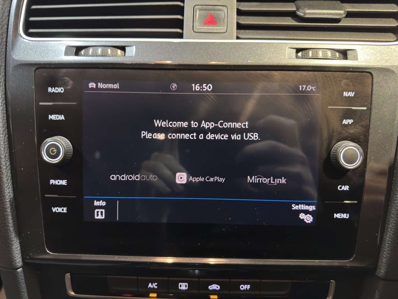 2018 VOLKSWAGEN GOLF 2018 VOLKSWAGEN GOLF