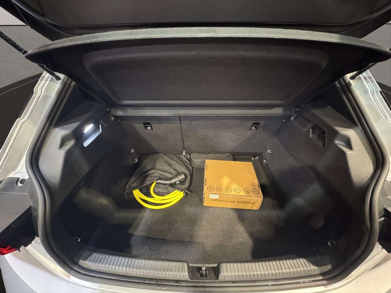 2022 CUPRA BORN 2022 CUPRA BORN