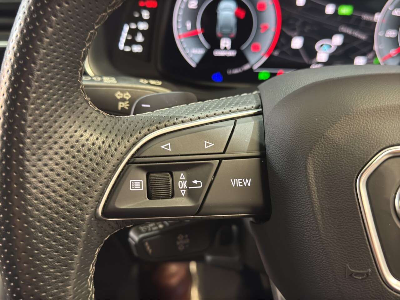 2023 AUDI Q7 2023 AUDI Q7