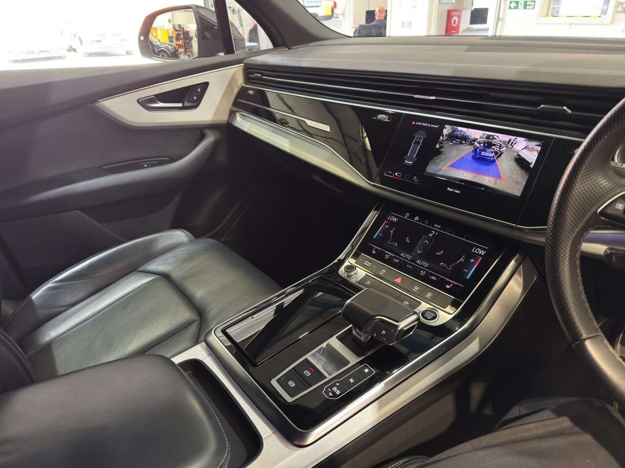 2023 AUDI Q7 2023 AUDI Q7