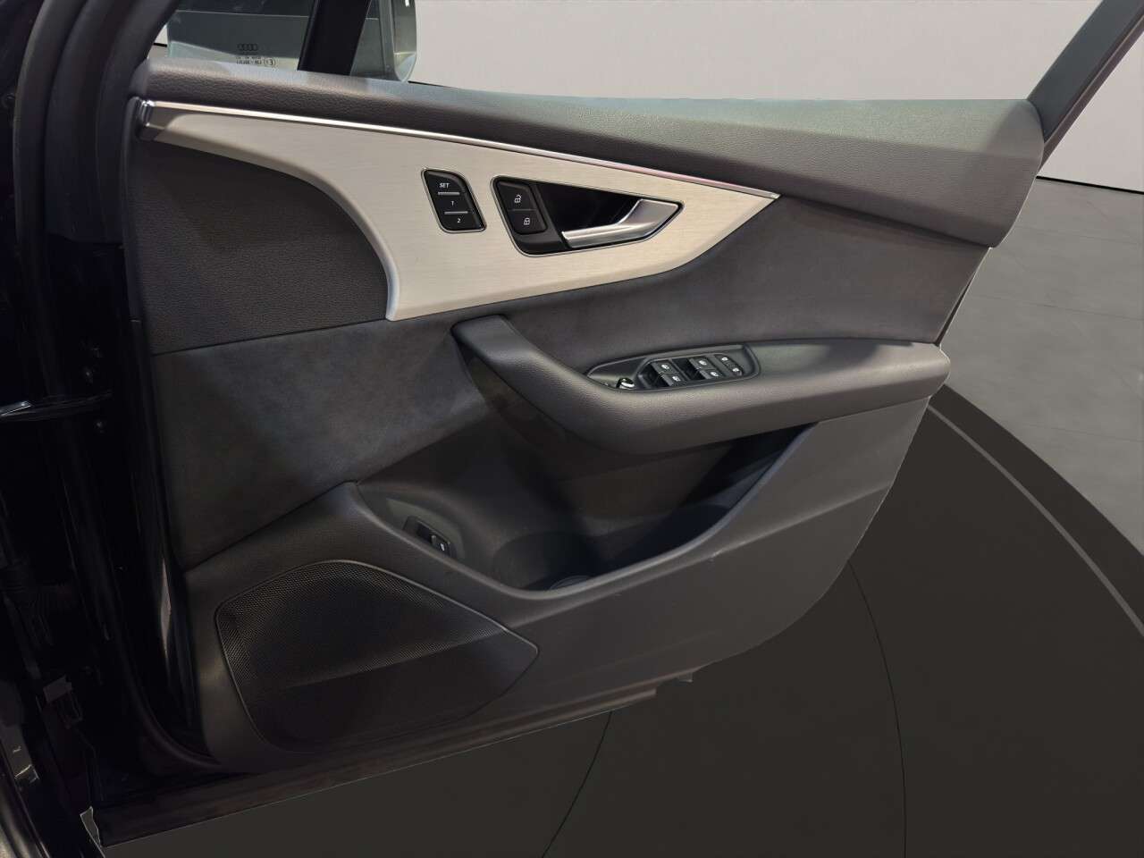 2023 AUDI Q7 2023 AUDI Q7