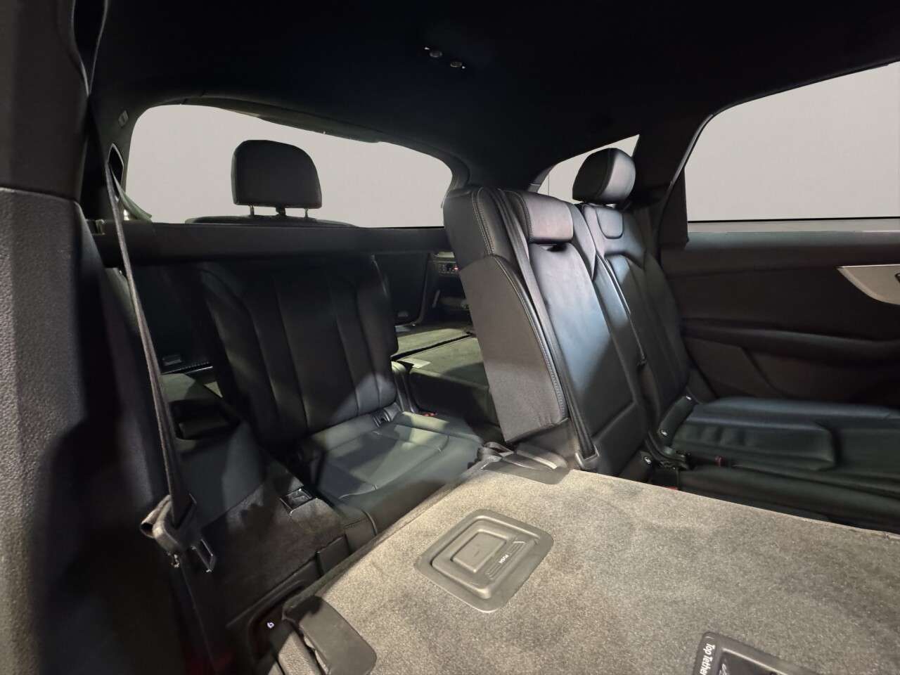 2023 AUDI Q7 2023 AUDI Q7