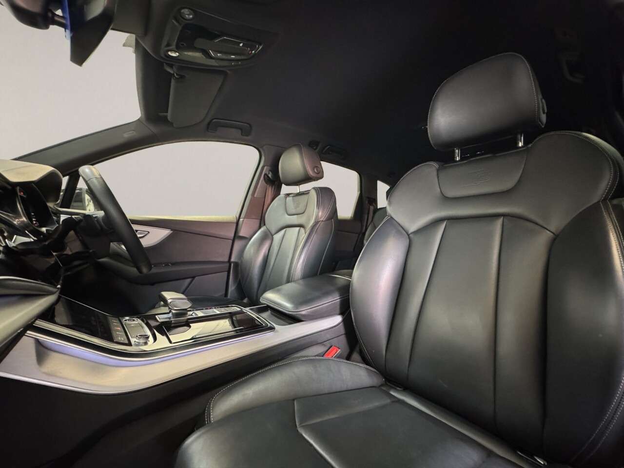 2023 AUDI Q7 2023 AUDI Q7
