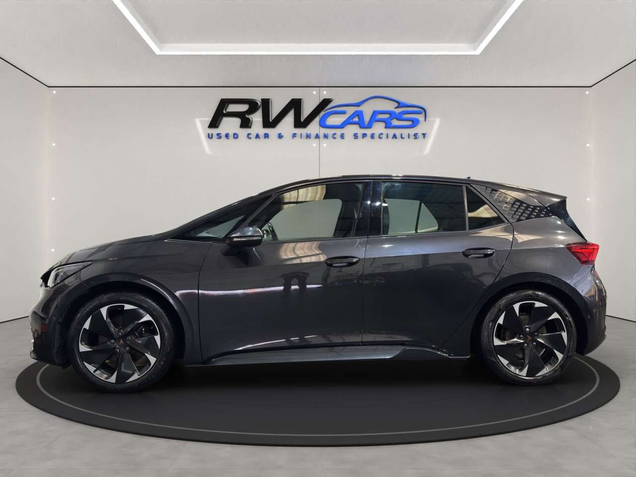 A 2022 CUPRA BORN 58kWh V1 Hatchback 5dr Electric Auto (204 ps) A 2022 CUPRA BORN 58kWh V1 Hatchback 5dr Electric Auto (204 ps)