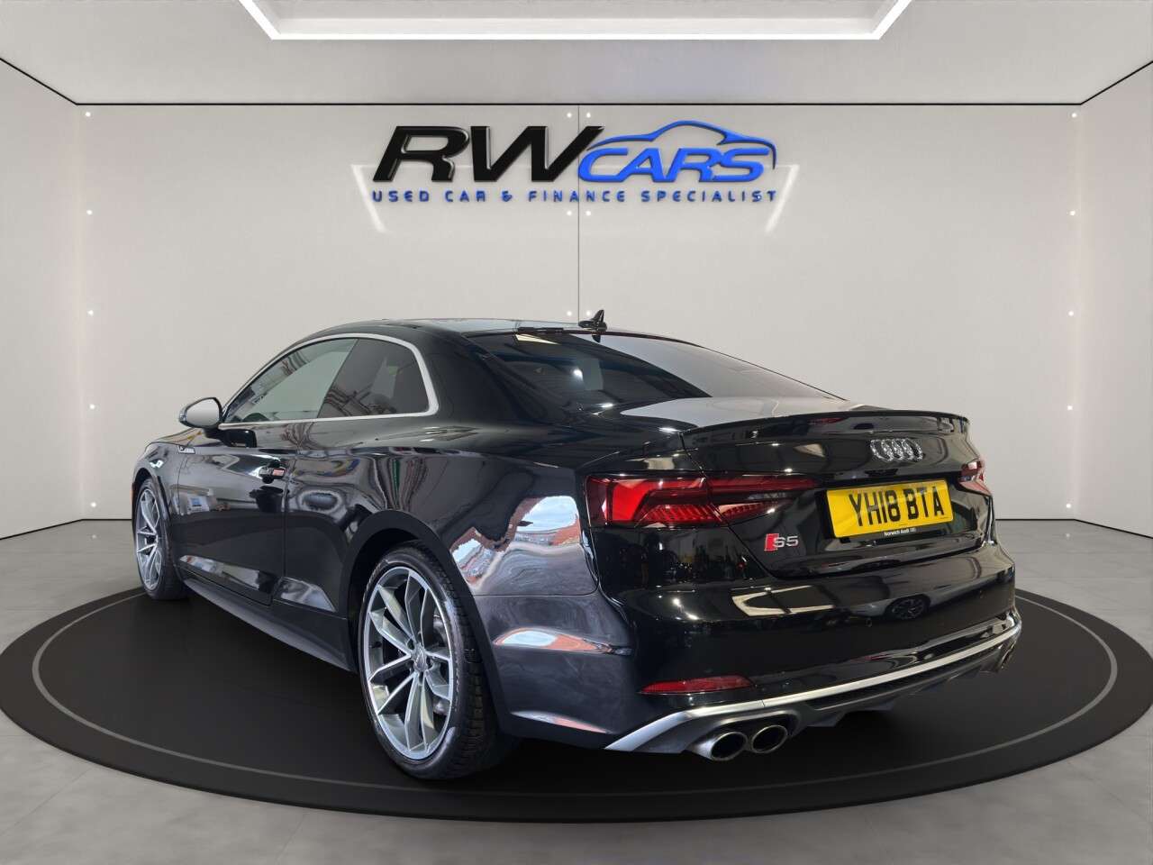 A 2018 AUDI S5 3.0 TFSI V6 Coupe 2dr Petrol Tiptronic quattro Euro 6 (s/s) (354 ps) A 2018 AUDI S5 3.0 TFSI V6 Coupe 2dr Petrol Tiptronic quattro Euro 6 (s/s) (354 ps)