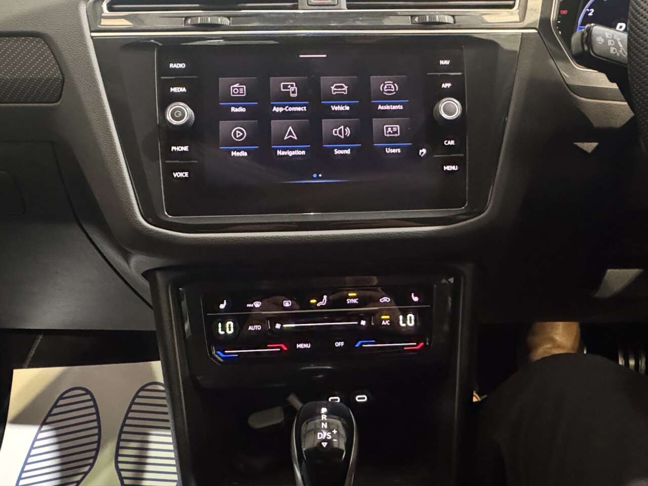 2023 VOLKSWAGEN TIGUAN 2023 VOLKSWAGEN TIGUAN