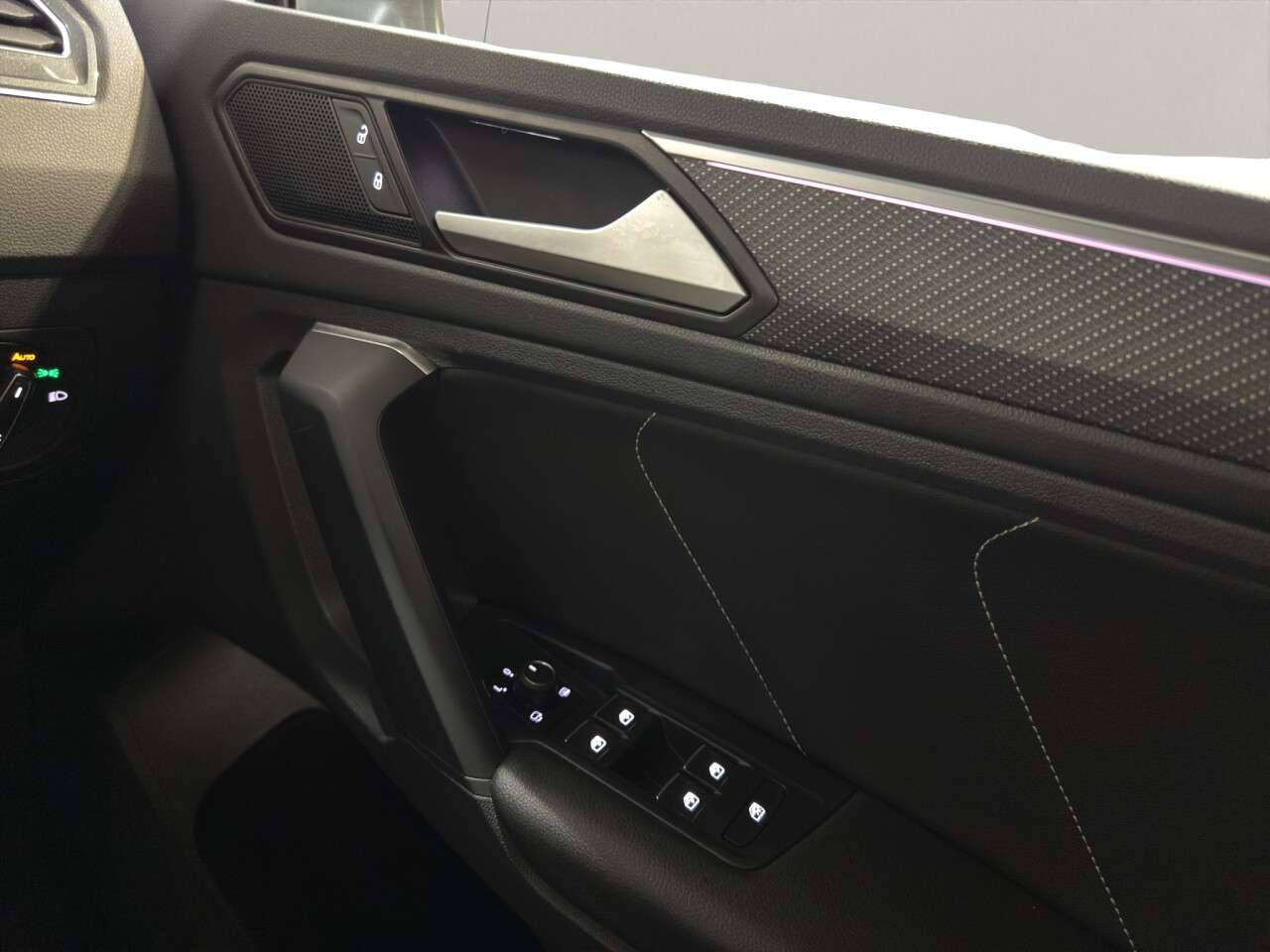 2023 VOLKSWAGEN TIGUAN 2023 VOLKSWAGEN TIGUAN