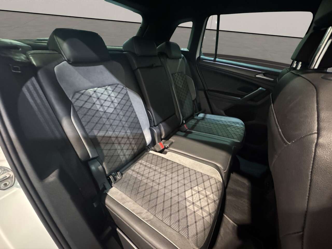 2023 VOLKSWAGEN TIGUAN 2023 VOLKSWAGEN TIGUAN