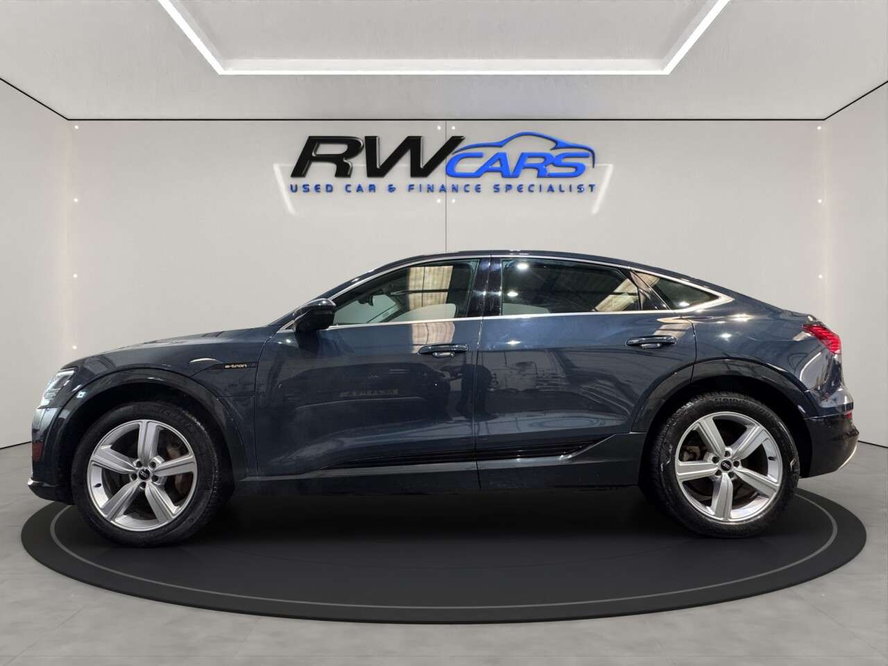 A 2022 AUDI E-TRON 50 Technik Sportback 5dr Electric Auto quattro 71.2kWh (11kW Charger) (313 A 2022 AUDI E-TRON 50 Technik Sportback 5dr Electric Auto quattro 71.2kWh (11kW Charger) (313