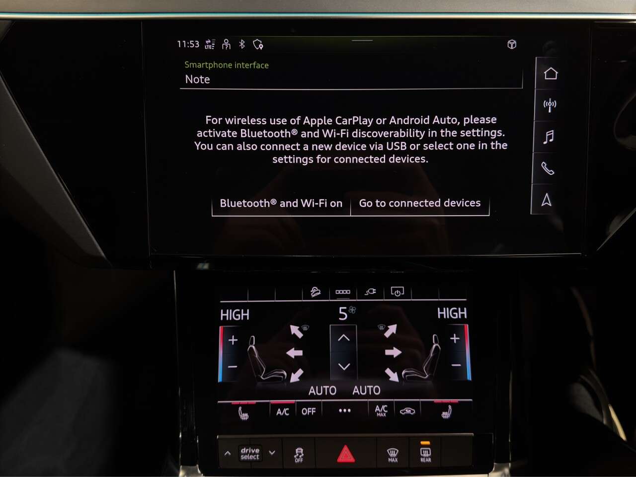 2022 AUDI E-TRON 2022 AUDI E-TRON