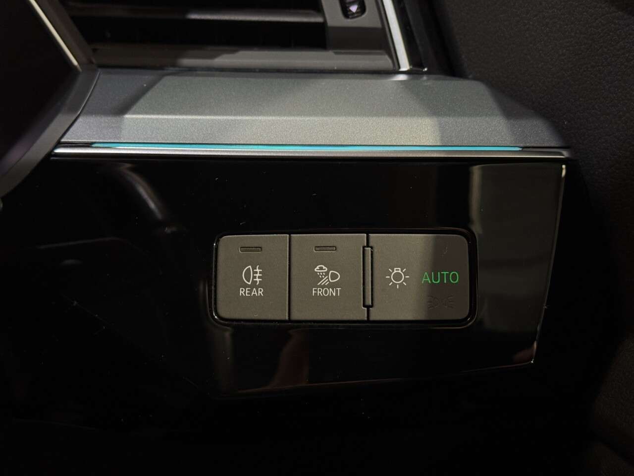 2022 AUDI E-TRON 2022 AUDI E-TRON