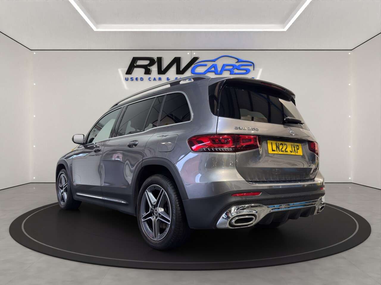 A 2022 MERCEDES-BENZ GLB 1.3 GLB200 AMG Line SUV 5dr Petrol 7G-DCT Euro 6 (s/s) (163 ps) A 2022 MERCEDES-BENZ GLB 1.3 GLB200 AMG Line SUV 5dr Petrol 7G-DCT Euro 6 (s/s) (163 ps)