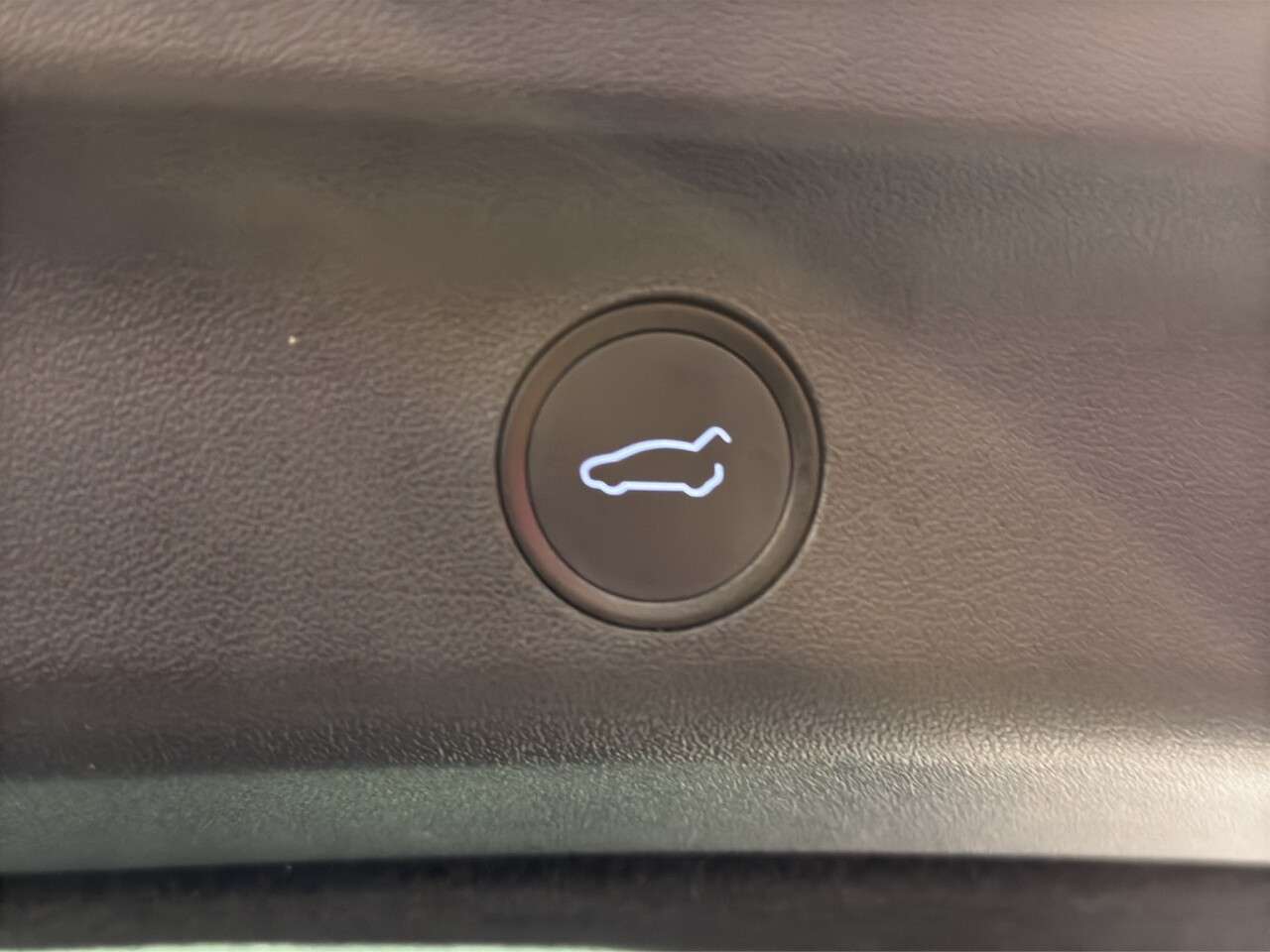 2022 TESLA MODEL Y 2022 TESLA MODEL Y