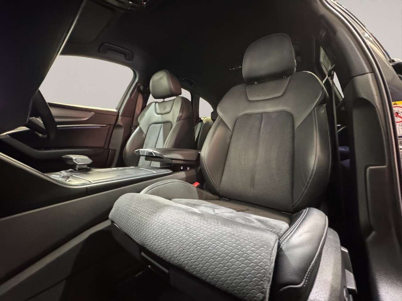 2022 AUDI A6 AVANT 2022 AUDI A6 AVANT