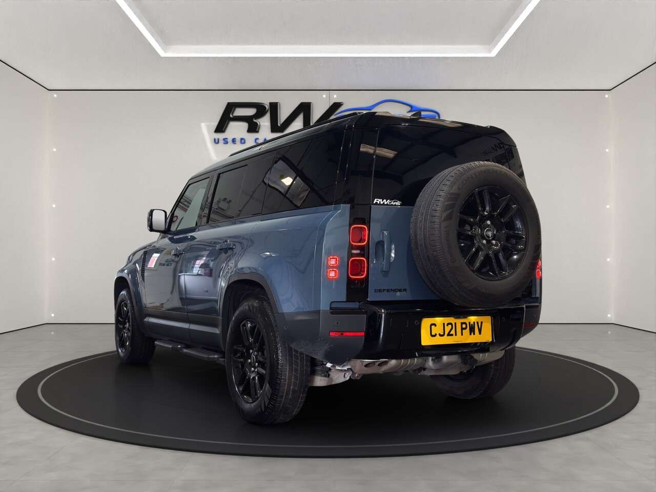 A 2021 LAND ROVER DEFENDER 110 3.0 D250 MHEV S Hard Top SUV 5dr Diesel Auto 4WD MWB Euro 6 (s/s) (250 ps) A 2021 LAND ROVER DEFENDER 110 3.0 D250 MHEV S Hard Top SUV 5dr Diesel Auto 4WD MWB Euro 6 (s/s) (250 ps)