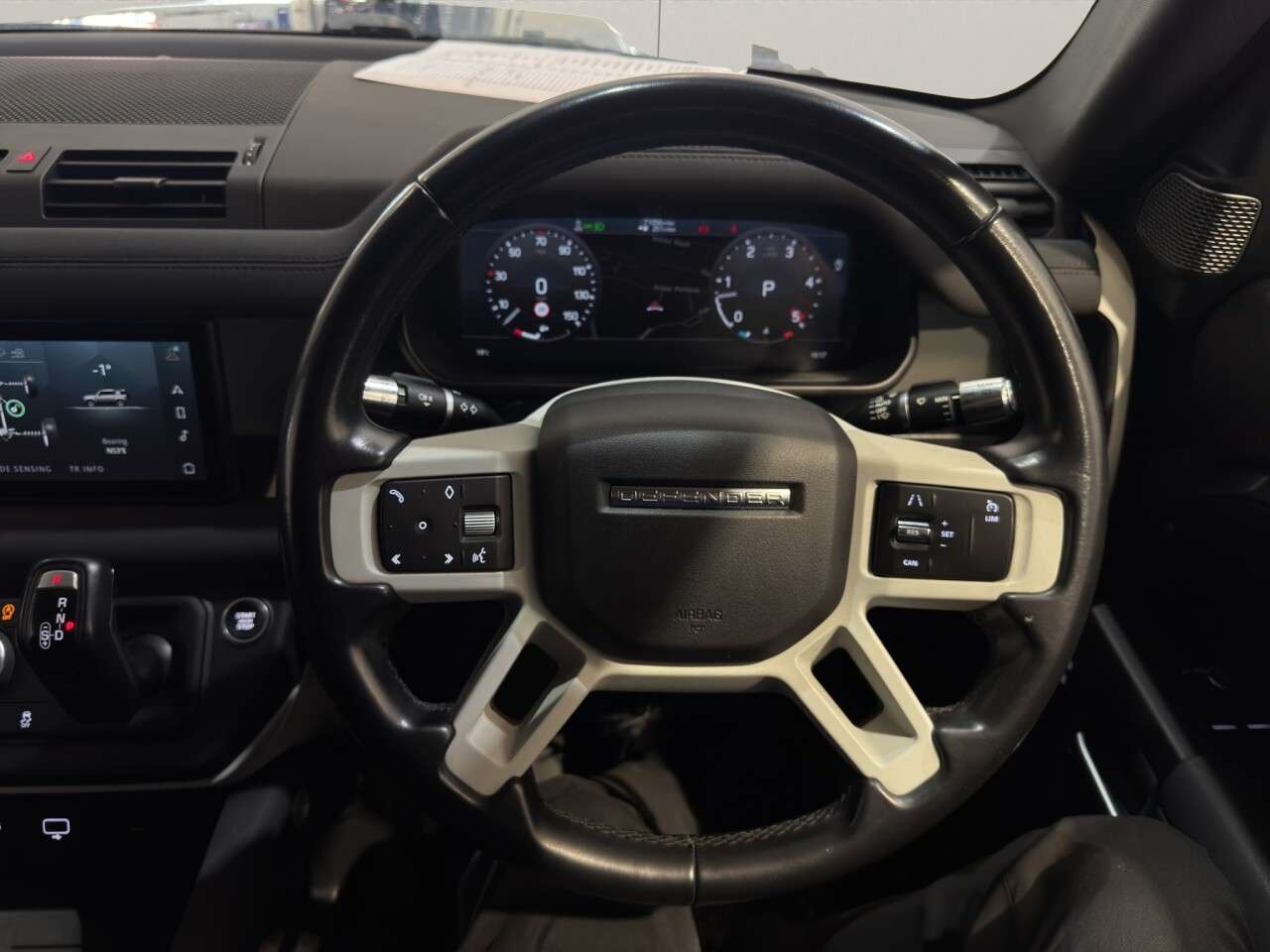 2021 LAND ROVER DEFENDER 110 2021 LAND ROVER DEFENDER 110