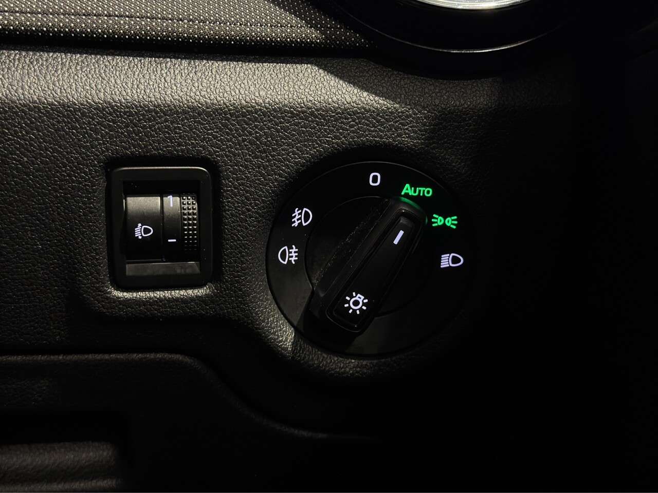 2025 SKODA FABIA 2025 SKODA FABIA