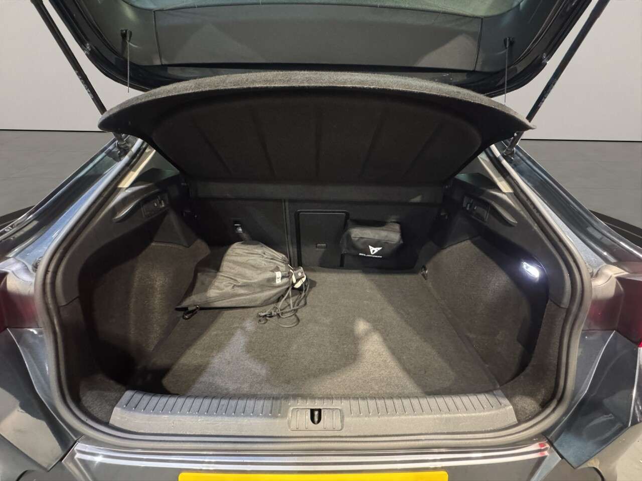 2023 CUPRA FORMENTOR 2023 CUPRA FORMENTOR