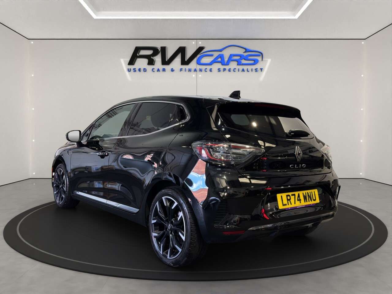 A 2024 RENAULT CLIO 1.6 E-TECH techno Hatchback 5dr Petrol Hybrid Auto Euro 6 (s/s) (145 ps) A 2024 RENAULT CLIO 1.6 E-TECH techno Hatchback 5dr Petrol Hybrid Auto Euro 6 (s/s) (145 ps)