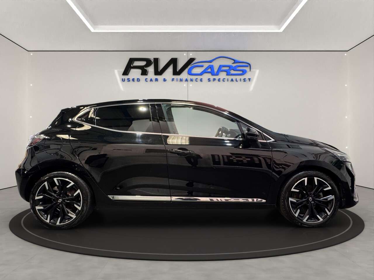 2024 RENAULT CLIO 2024 RENAULT CLIO