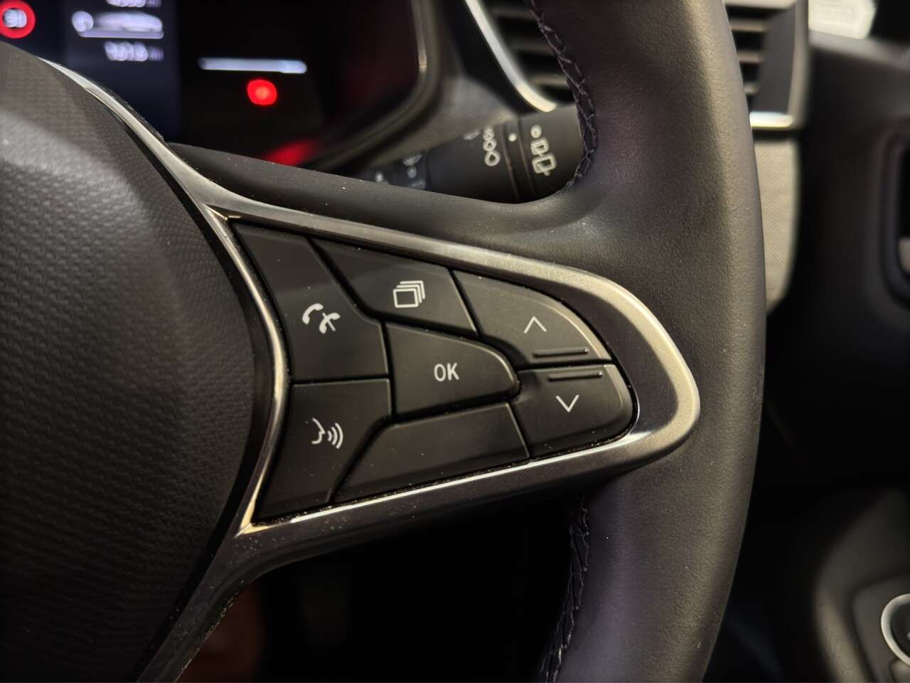 2024 RENAULT CLIO 2024 RENAULT CLIO
