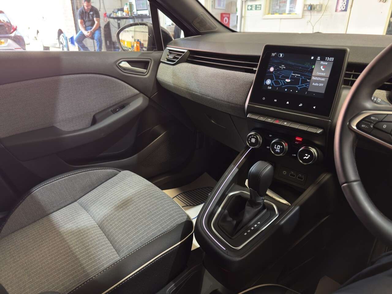 2024 RENAULT CLIO 2024 RENAULT CLIO