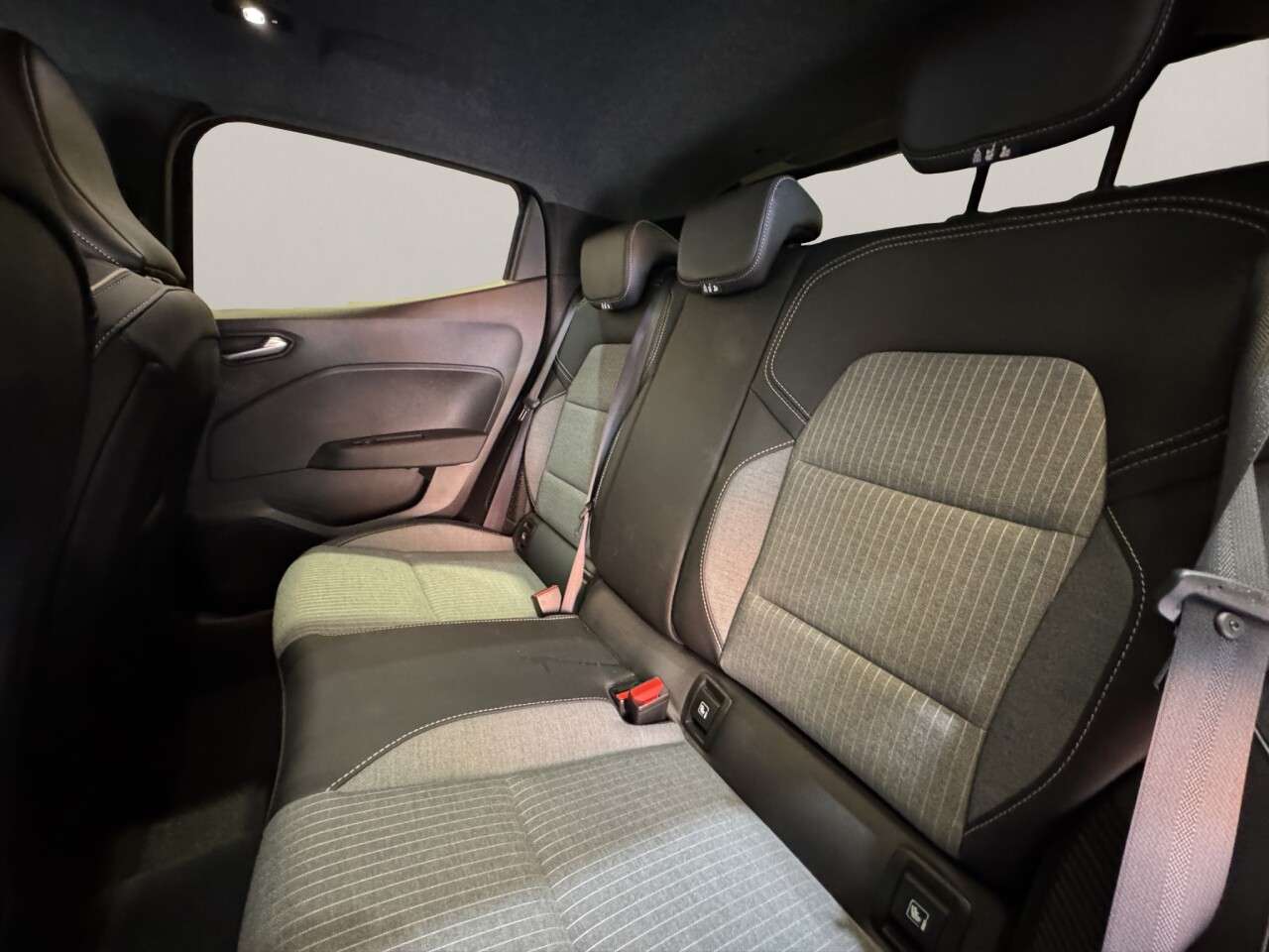 2024 RENAULT CLIO 2024 RENAULT CLIO