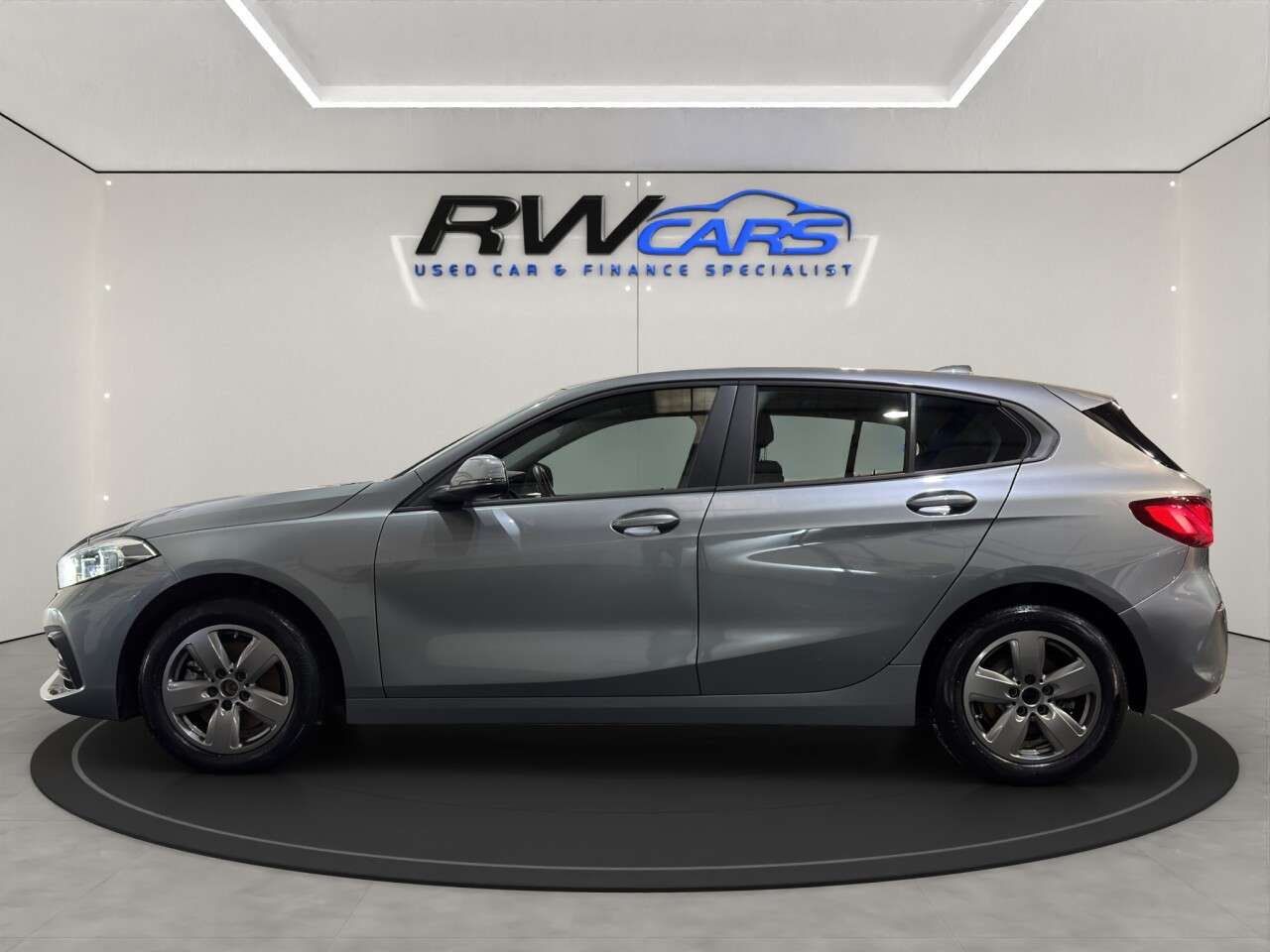 A 2023 BMW 1 SERIES 1.5 116d SE (LCP) Hatchback 5dr Diesel Manual Euro 6 (s/s) (116 ps) A 2023 BMW 1 SERIES 1.5 116d SE (LCP) Hatchback 5dr Diesel Manual Euro 6 (s/s) (116 ps)