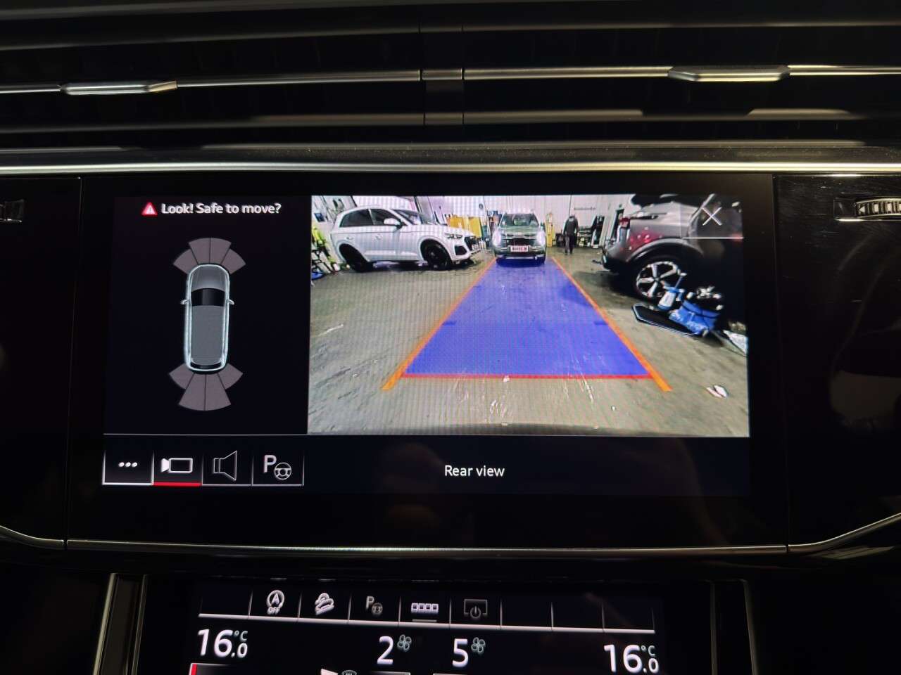 2022 AUDI Q7 2022 AUDI Q7