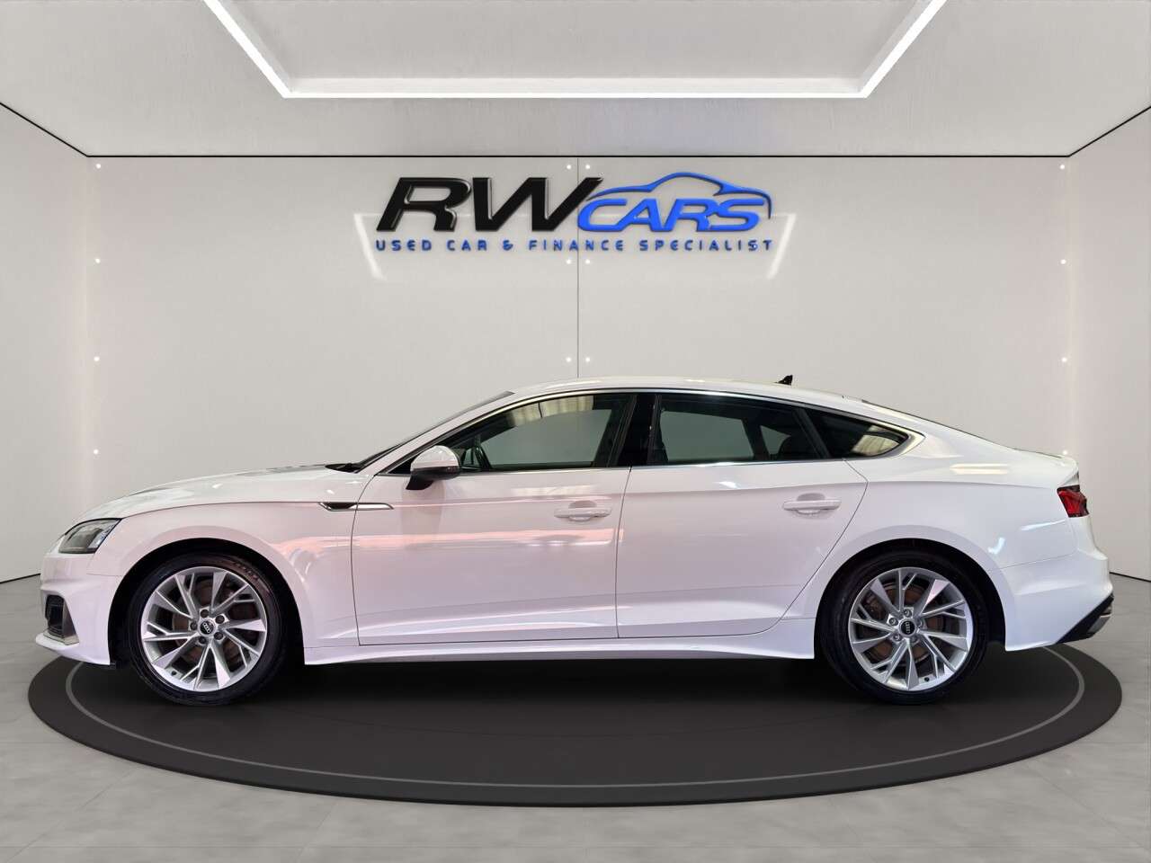 A 2022 AUDI A5 2.0 TFSI 35 Sport Sportback 5dr Petrol S Tronic Euro 6 (s/s) (150 ps) A 2022 AUDI A5 2.0 TFSI 35 Sport Sportback 5dr Petrol S Tronic Euro 6 (s/s) (150 ps)