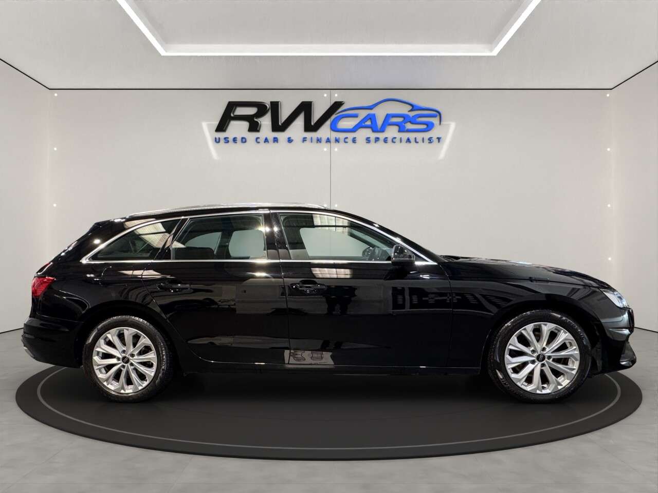 2023 AUDI A4 AVANT 2023 AUDI A4 AVANT