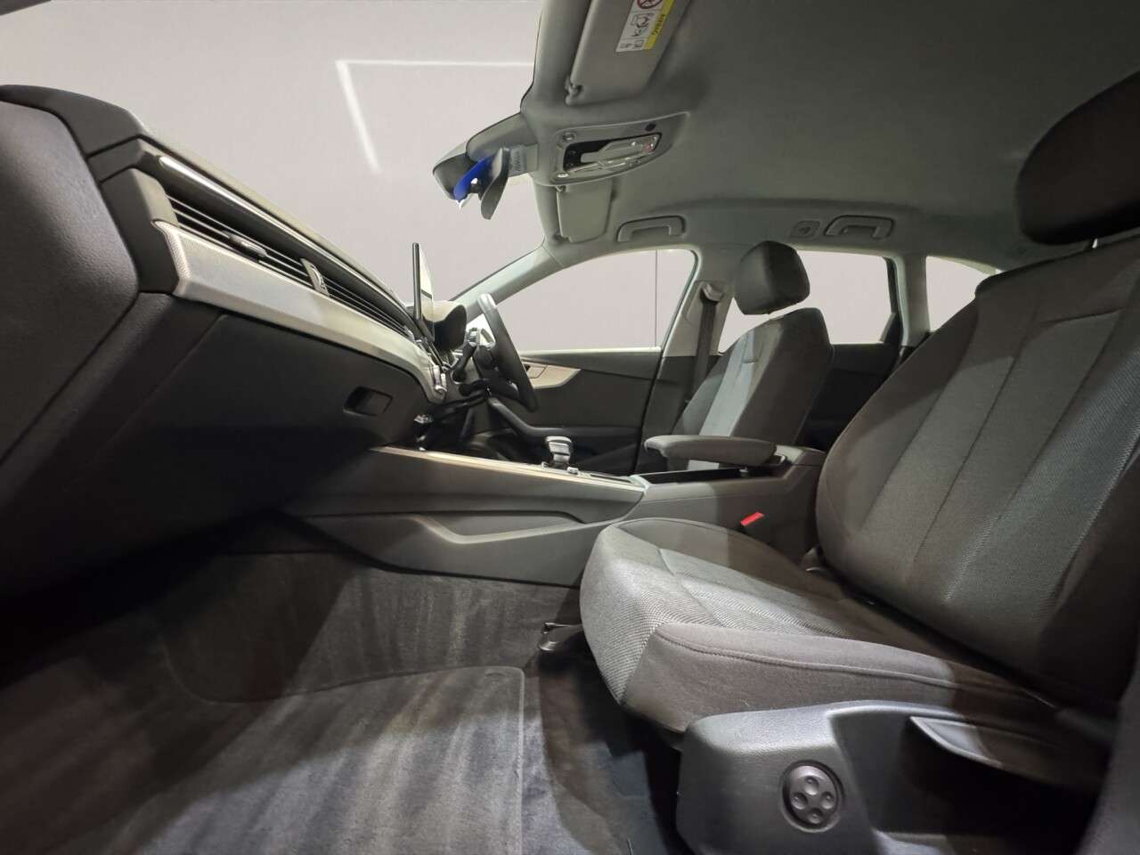 2023 AUDI A4 AVANT 2023 AUDI A4 AVANT