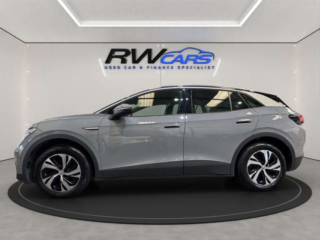 A 2023 VOLKSWAGEN ID.4 Pure 52kWh Life Edition SUV 5dr Electric Auto (148 ps) A 2023 VOLKSWAGEN ID.4 Pure 52kWh Life Edition SUV 5dr Electric Auto (148 ps)
