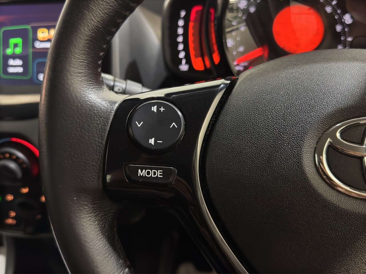 2022 TOYOTA AYGO 2022 TOYOTA AYGO