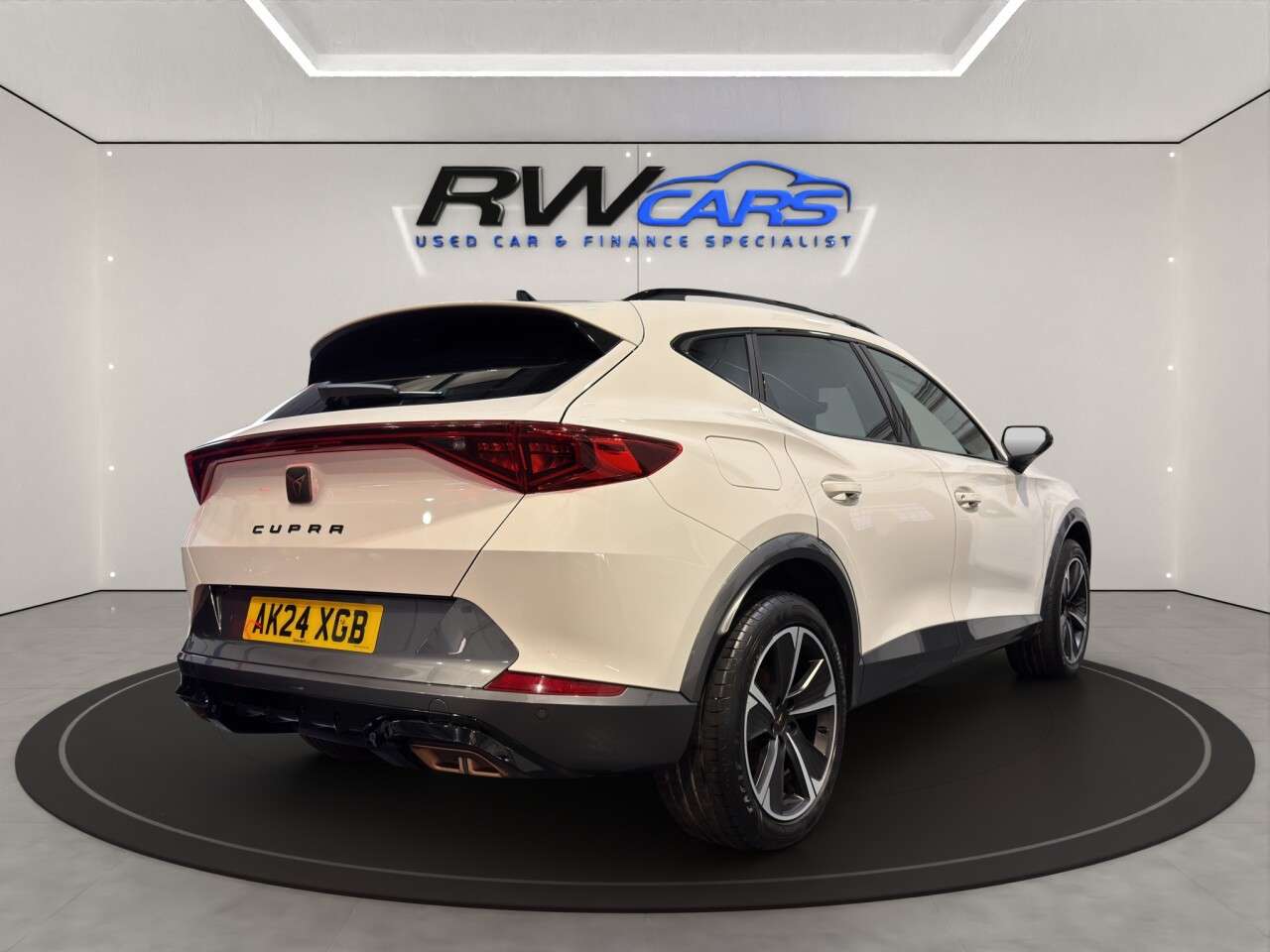 2024 CUPRA FORMENTOR 2024 CUPRA FORMENTOR