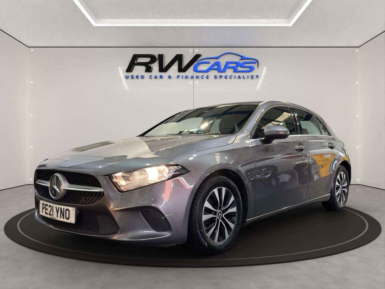 A 2021 MERCEDES-BENZ A CLASS 1.3 A180 SE Hatchback 5dr Petrol 7G-DCT Euro 6 (s/s) (136 ps) A 2021 MERCEDES-BENZ A CLASS 1.3 A180 SE Hatchback 5dr Petrol 7G-DCT Euro 6 (s/s) (136 ps)