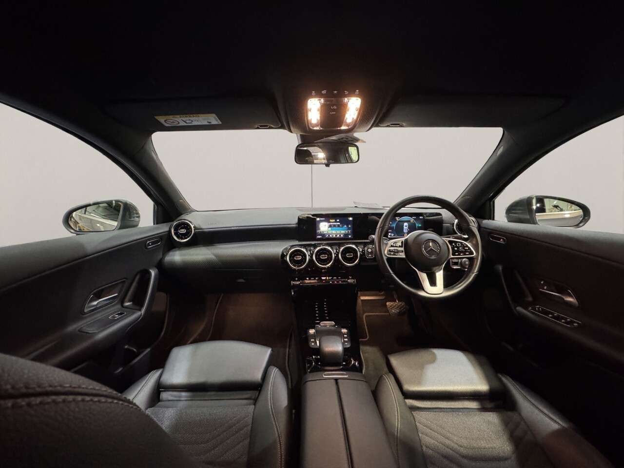 2021 MERCEDES-BENZ A CLASS 2021 MERCEDES-BENZ A CLASS