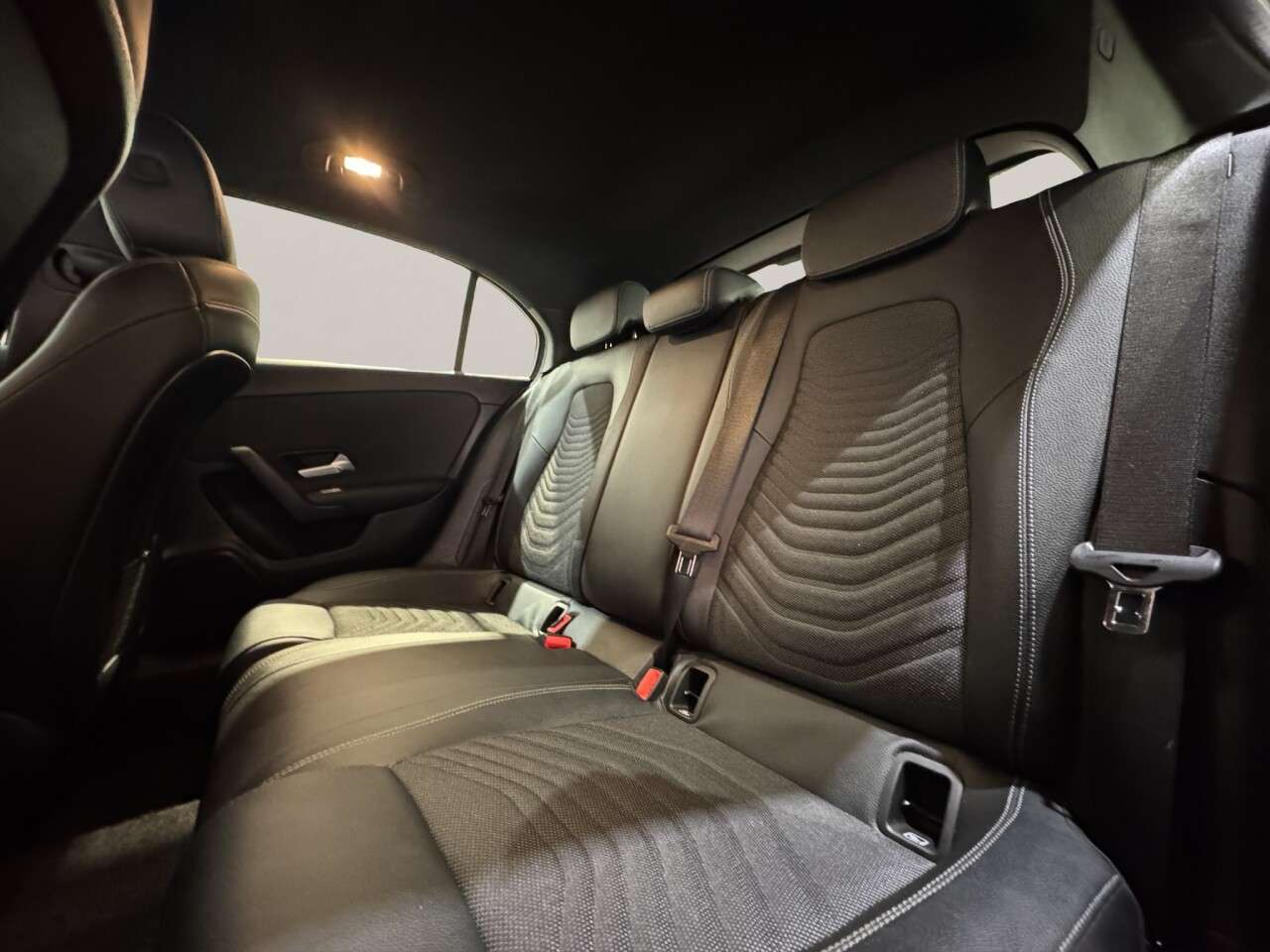 2021 MERCEDES-BENZ A CLASS 2021 MERCEDES-BENZ A CLASS