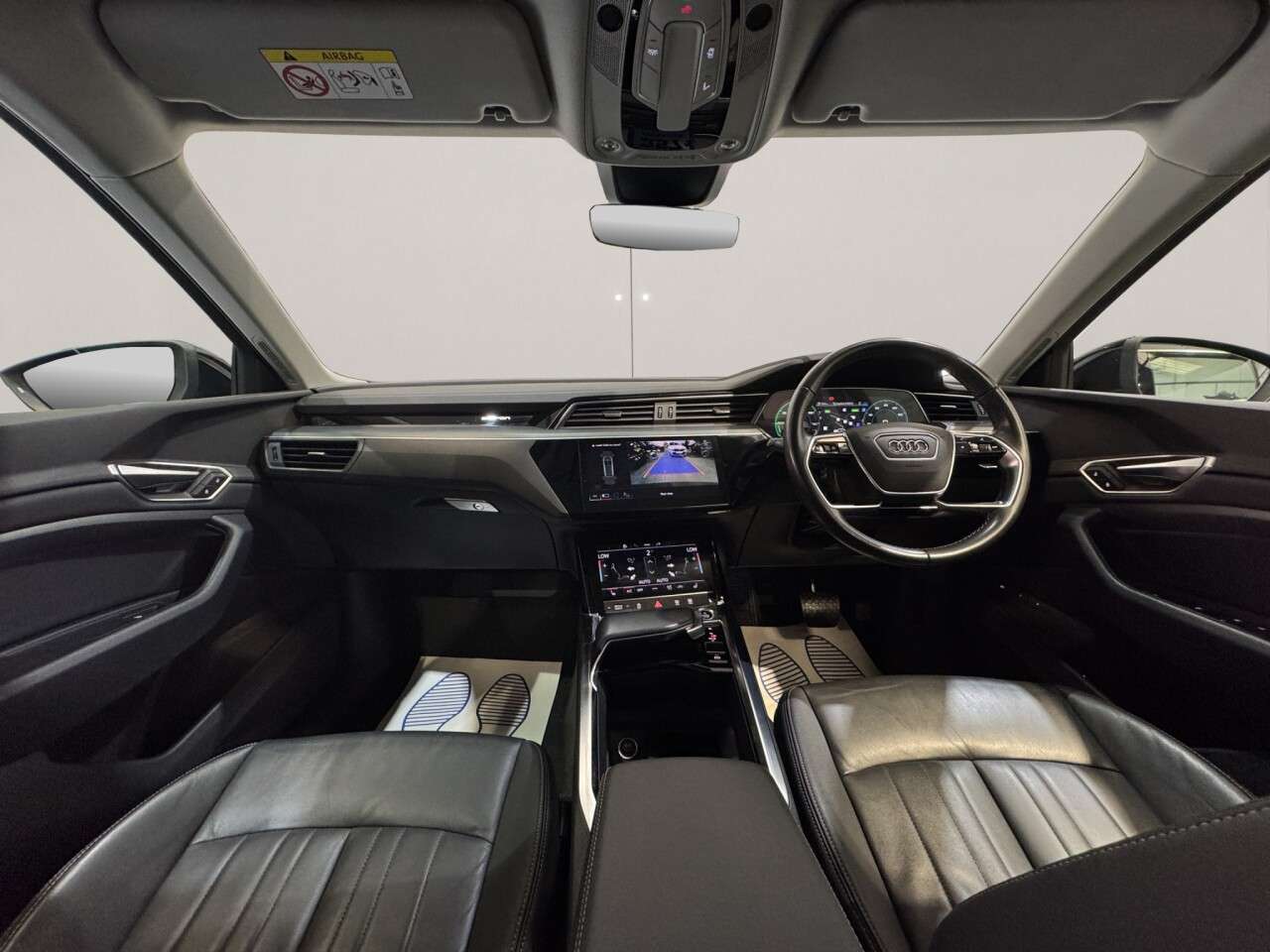 2023 AUDI Q8 E-TRON 2023 AUDI Q8 E-TRON