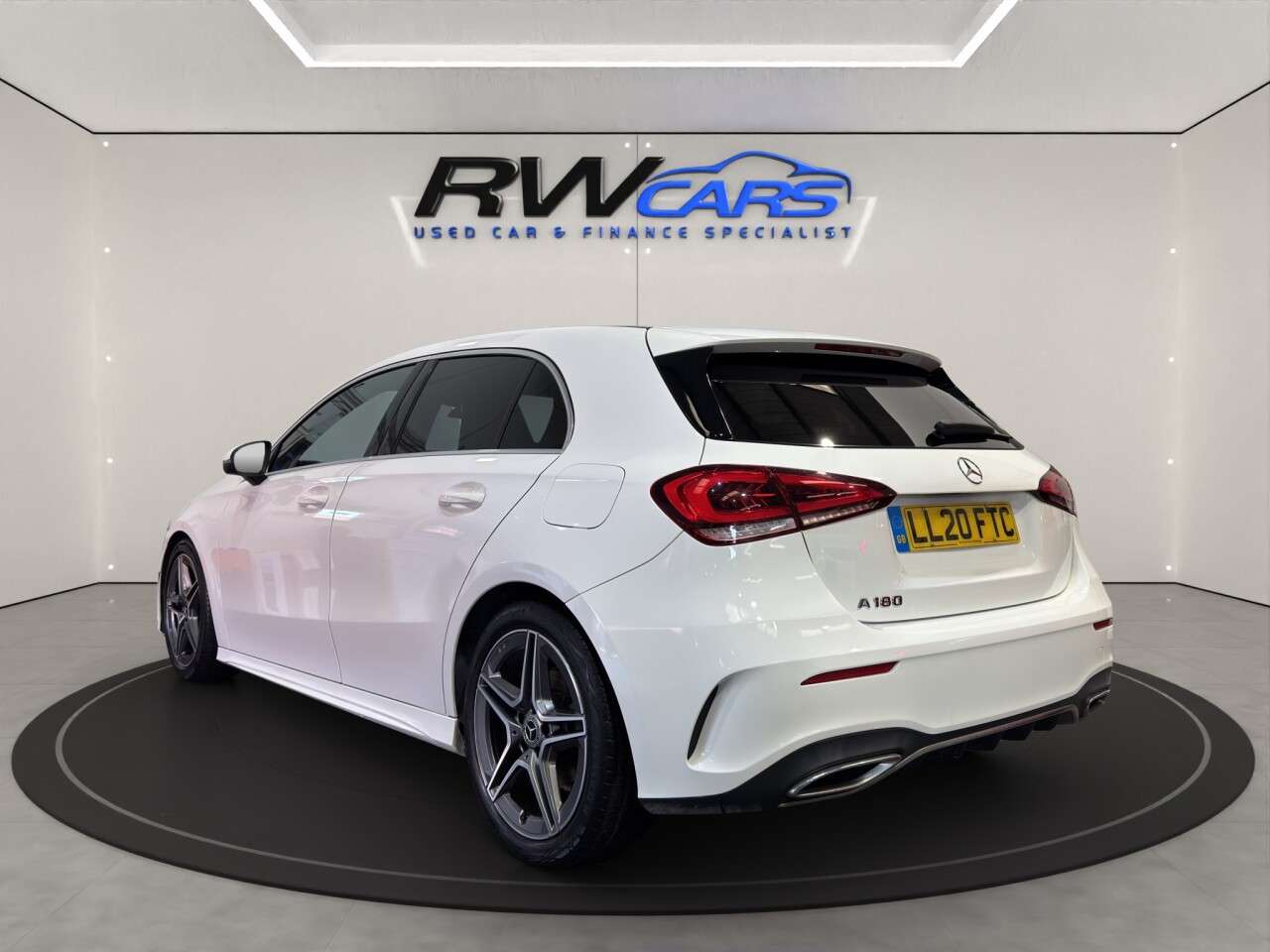 A 2020 MERCEDES-BENZ A CLASS 1.3 A180 AMG Line Hatchback 5dr Petrol Manual Euro 6 (s/s) (136 ps) A 2020 MERCEDES-BENZ A CLASS 1.3 A180 AMG Line Hatchback 5dr Petrol Manual Euro 6 (s/s) (136 ps)