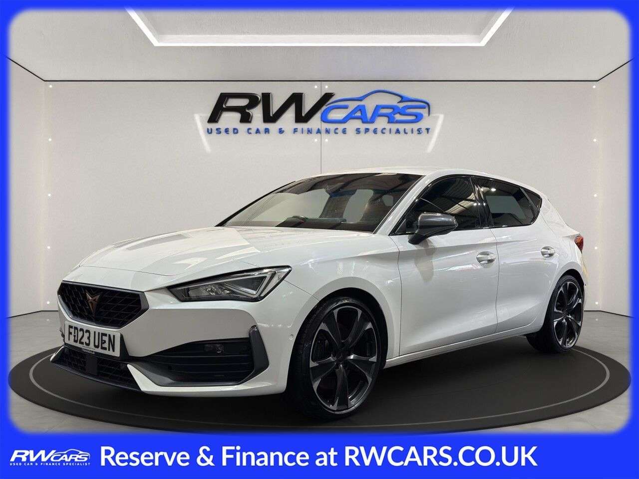 A 2023 CUPRA LEON 2.0 TSI VZ2 Hatchback 5dr Petrol DSG Euro 6 (s/s) (245 ps) A 2023 CUPRA LEON 2.0 TSI VZ2 Hatchback 5dr Petrol DSG Euro 6 (s/s) (245 ps)